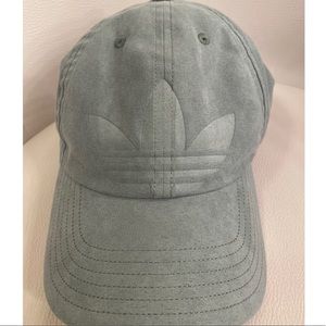 Adidas relaxed strapback cap (mint color)